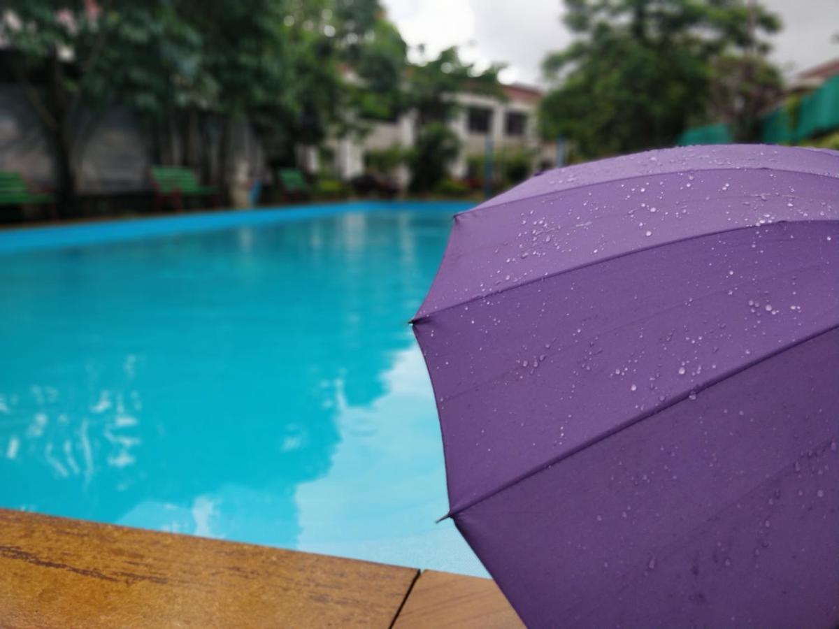 Dew Drops Boutique Retreat Hotell Igatpuri Exteriör bild
